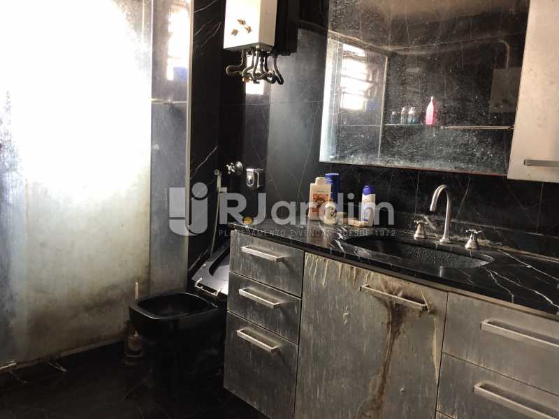 Conheça Banheiro Suíte do imóvel - Apartamento À Venda - Botafogo - Rio de Janeiro - RJ - LAAP40808 - 18 Banheiro Suíte - Apartamento À Venda - Botafogo - Rio de Janeiro - RJ - LAAP40808 - 18