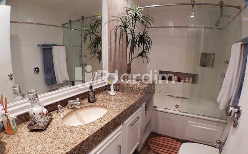 Conheça banheiro/suíte do imóvel - Apartamento À Venda - Ipanema - Rio de Janeiro - RJ - LAAP32217 - 25 banheiro/suíte - Apartamento À Venda - Ipanema - Rio de Janeiro - RJ - LAAP32217 - 25
