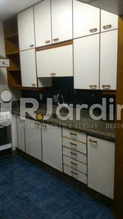 Conheça Cozinha do imóvel - Apartamento Rua General Venâncio Flores,Leblon, Zona Sul,Rio de Janeiro, RJ Para Alugar, 2 Quartos, 110m² - LAAP21596 - 11 Cozinha - Apartamento Rua General Venâncio Flores,Leblon, Zona Sul,Rio de Janeiro, RJ Para Alugar, 2 Quartos, 110m² - LAAP21596 - 11