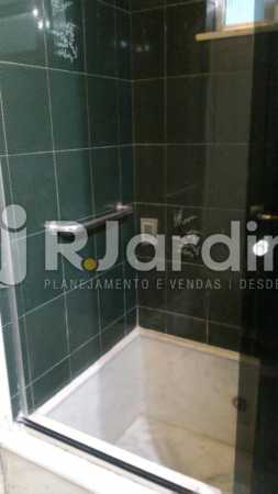 Conheça banheiro do imóvel - Apartamento Rua General Venâncio Flores,Leblon, Zona Sul,Rio de Janeiro, RJ Para Alugar, 2 Quartos, 110m² - LAAP21596 - 7 banheiro - Apartamento Rua General Venâncio Flores,Leblon, Zona Sul,Rio de Janeiro, RJ Para Alugar, 2 Quartos, 110m² - LAAP21596 - 7