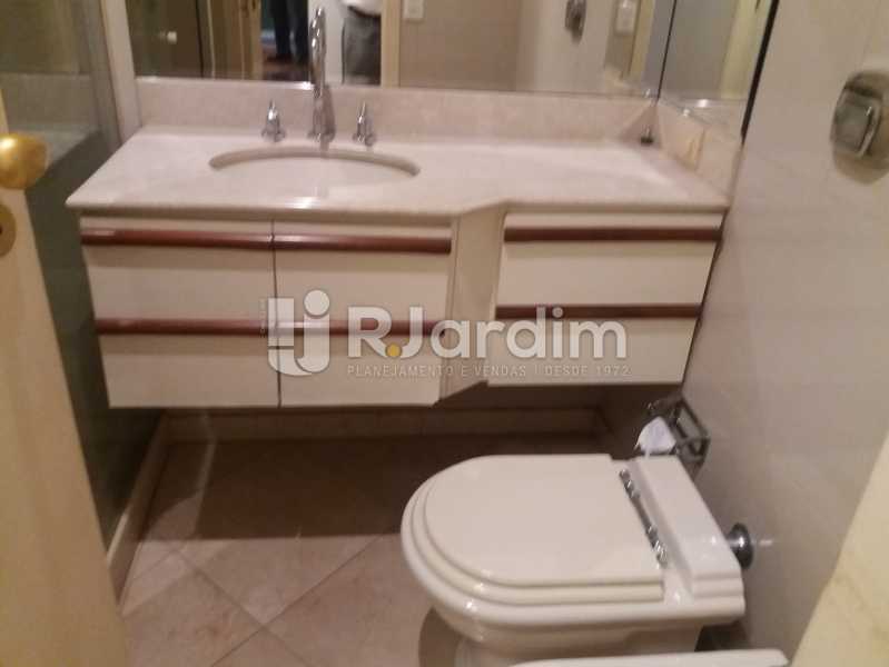 Conheça banho 2 do imóvel - Apartamento Copacabana, Zona Sul,Rio de Janeiro, RJ À Venda, 4 Quartos, 171m² - LAAP40812 - 19 banho 2 - Apartamento Copacabana, Zona Sul,Rio de Janeiro, RJ À Venda, 4 Quartos, 171m² - LAAP40812 - 19