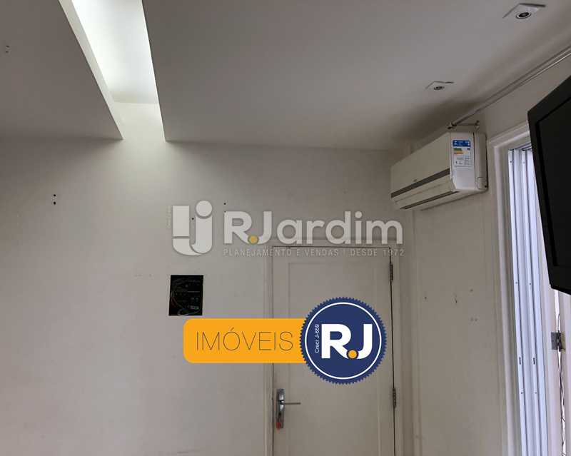 Conheça Quarto/sala do imóvel - Kitnet/Conjugado À Venda - Leblon - Rio de Janeiro - RJ - LAKI10045 - 9 Quarto/sala - Kitnet/Conjugado À Venda - Leblon - Rio de Janeiro - RJ - LAKI10045 - 9