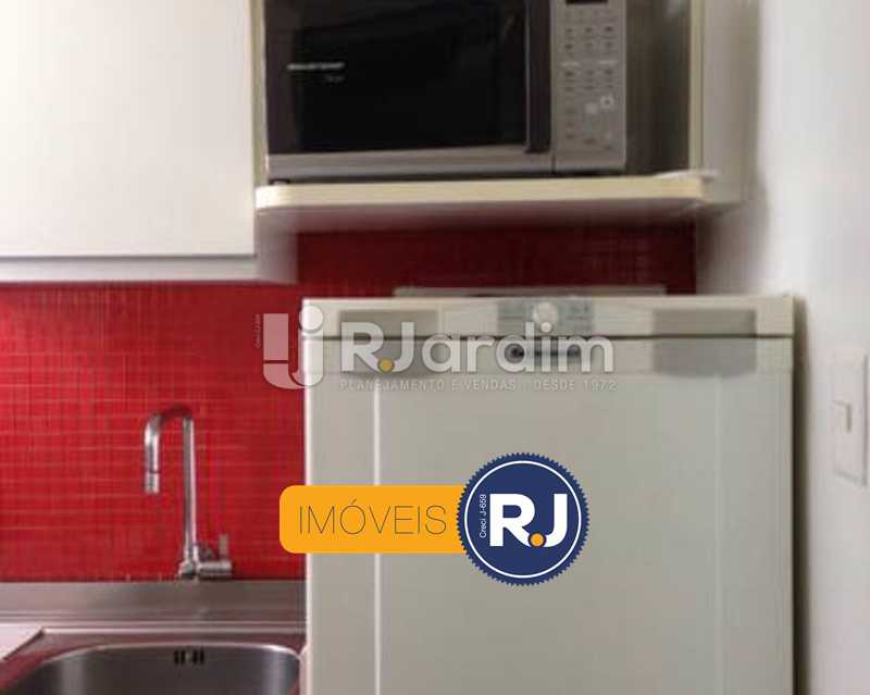 Conheça Cozinha do imóvel - Kitnet/Conjugado À Venda - Leblon - Rio de Janeiro - RJ - LAKI10045 - 15 Cozinha - Kitnet/Conjugado À Venda - Leblon - Rio de Janeiro - RJ - LAKI10045 - 15