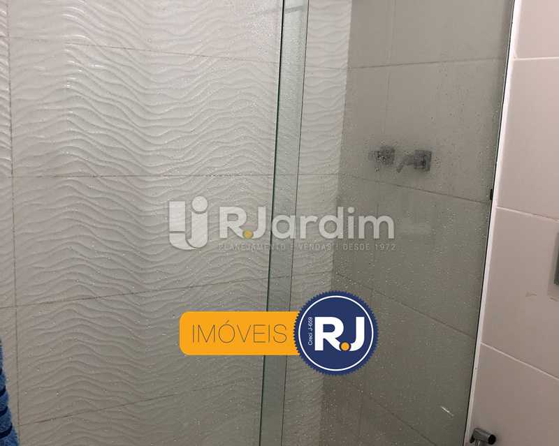 Conheça Banheiro do imóvel - Kitnet/Conjugado À Venda - Leblon - Rio de Janeiro - RJ - LAKI10045 - 18 Banheiro - Kitnet/Conjugado À Venda - Leblon - Rio de Janeiro - RJ - LAKI10045 - 18