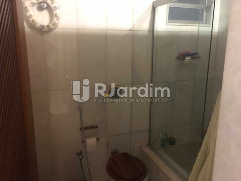 Conheça banheiro 2 do imóvel - Apartamento À Venda - Copacabana - Rio de Janeiro - RJ - LAAP40813 - 18 banheiro 2 - Apartamento À Venda - Copacabana - Rio de Janeiro - RJ - LAAP40813 - 18