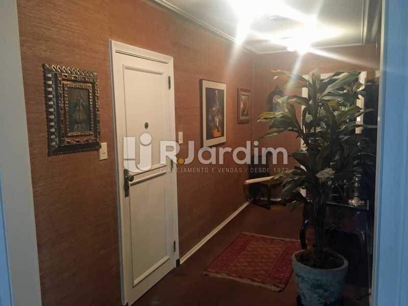 Conheça hall de entrada do imóvel - Apartamento À Venda - Copacabana - Rio de Janeiro - RJ - LAAP40813 - 1 hall de entrada - Apartamento À Venda - Copacabana - Rio de Janeiro - RJ - LAAP40813 - 1