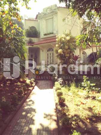 Conheça ACESSO PRINCIPAL do imóvel - Casa Comercial 360m² à venda Urca, Zona Sul,Rio de Janeiro - R$ 4.000.000 - LACC00047 - 3 ACESSO PRINCIPAL - Casa Comercial 360m² à venda Urca, Zona Sul,Rio de Janeiro - R$ 4.000.000 - LACC00047 - 3