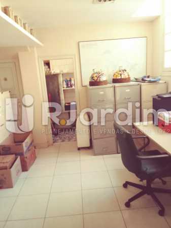 Conheça ALMOXARIFADO do imóvel - Casa Comercial 360m² à venda Urca, Zona Sul,Rio de Janeiro - R$ 4.000.000 - LACC00047 - 10 ALMOXARIFADO - Casa Comercial 360m² à venda Urca, Zona Sul,Rio de Janeiro - R$ 4.000.000 - LACC00047 - 10