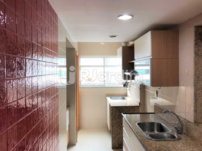Conheça Cozinha do imóvel - Apartamento À Venda - Botafogo - Rio de Janeiro - RJ - LAAP32223 - 22 Cozinha - Apartamento À Venda - Botafogo - Rio de Janeiro - RJ - LAAP32223 - 22