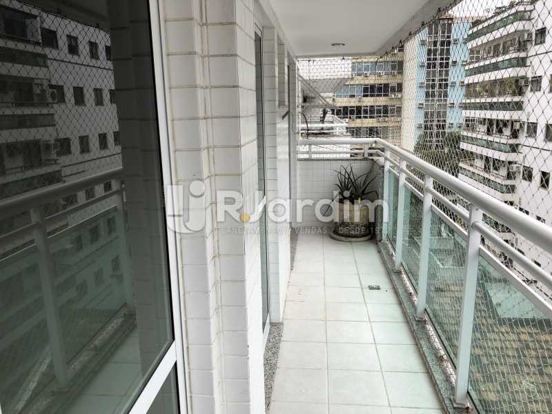 Conheça Varanda do imóvel - Apartamento À Venda - Botafogo - Rio de Janeiro - RJ - LAAP32223 - 5 Varanda - Apartamento À Venda - Botafogo - Rio de Janeiro - RJ - LAAP32223 - 5