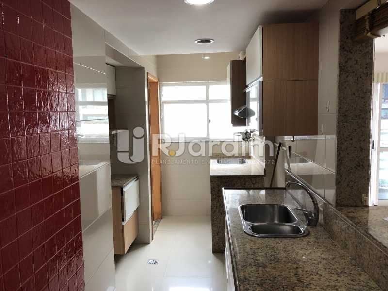 Conheça Cozinha do imóvel - Apartamento À Venda - Botafogo - Rio de Janeiro - RJ - LAAP32223 - 23 Cozinha - Apartamento À Venda - Botafogo - Rio de Janeiro - RJ - LAAP32223 - 23
