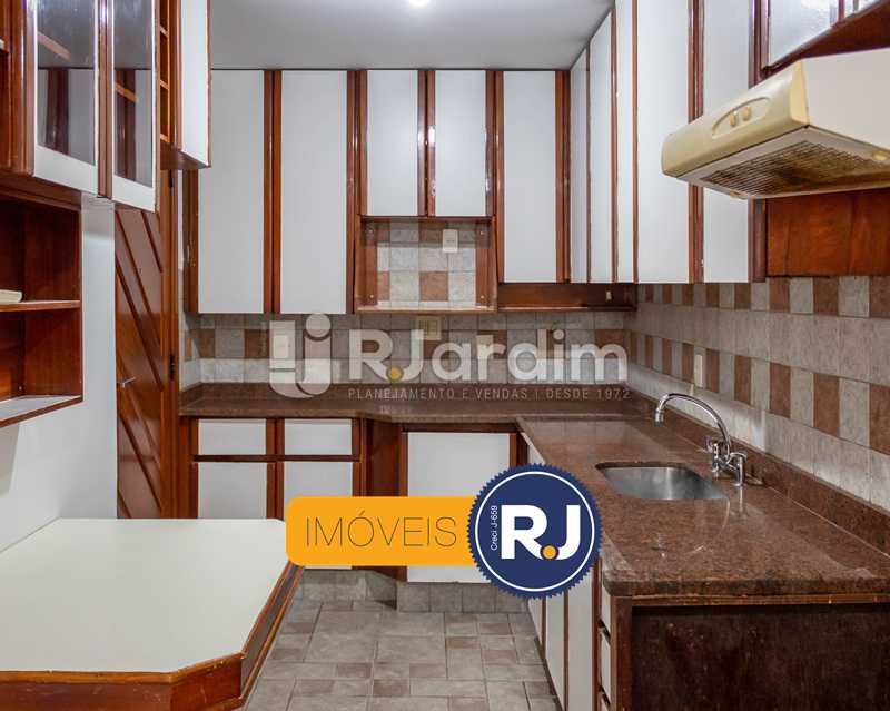 Conheça cozinha do imóvel - Apartamento à venda Rua Barão de Mesquita,Tijuca, Zona Norte - Grande Tijuca,Rio de Janeiro - R$ 620.000 - LAAP32224 - 23 cozinha - Apartamento à venda Rua Barão de Mesquita,Tijuca, Zona Norte - Grande Tijuca,Rio de Janeiro - R$ 620.000 - LAAP32224 - 23