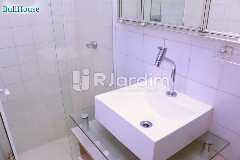 Conheça BANHEIRO 2 do imóvel - Kitnet/Conjugado Avenida Nossa Senhora de Copacabana,Copacabana, Zona Sul,Rio de Janeiro, RJ Para Alugar, 1 Quarto, 38m² - LAKI10046 - 10 BANHEIRO 2 - Kitnet/Conjugado Avenida Nossa Senhora de Copacabana,Copacabana, Zona Sul,Rio de Janeiro, RJ Para Alugar, 1 Quarto, 38m² - LAKI10046 - 10