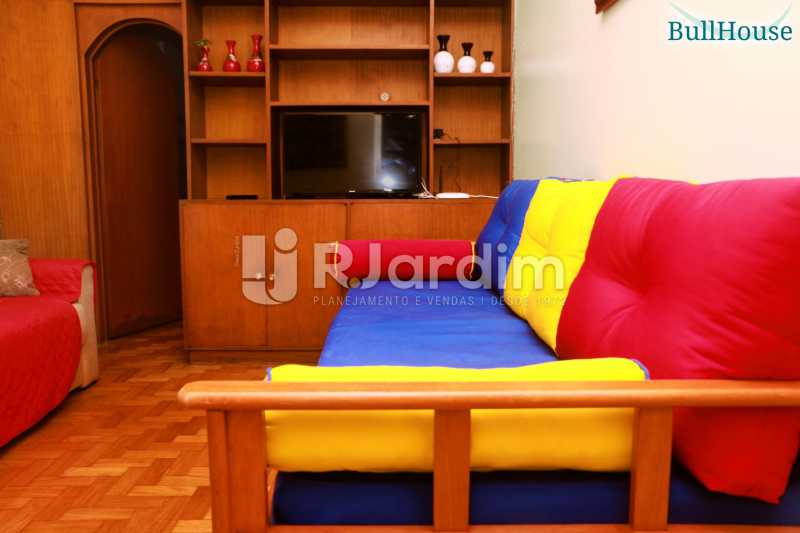 Conheça SALA 1 do imóvel - Kitnet/Conjugado Avenida Nossa Senhora de Copacabana,Copacabana, Zona Sul,Rio de Janeiro, RJ Para Alugar, 1 Quarto, 38m² - LAKI10046 - 1 SALA 1 - Kitnet/Conjugado Avenida Nossa Senhora de Copacabana,Copacabana, Zona Sul,Rio de Janeiro, RJ Para Alugar, 1 Quarto, 38m² - LAKI10046 - 1