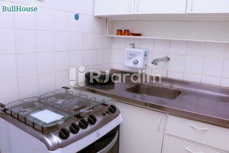 Conheça COZINHA 2 do imóvel - Kitnet/Conjugado Avenida Nossa Senhora de Copacabana,Copacabana, Zona Sul,Rio de Janeiro, RJ Para Alugar, 1 Quarto, 38m² - LAKI10046 - 12 COZINHA 2 - Kitnet/Conjugado Avenida Nossa Senhora de Copacabana,Copacabana, Zona Sul,Rio de Janeiro, RJ Para Alugar, 1 Quarto, 38m² - LAKI10046 - 12