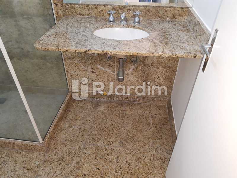 Conheça BANHEIRO SUÍTE do imóvel - Apartamento À Venda - Copacabana - Rio de Janeiro - RJ - LAAP40815 - 19 BANHEIRO SUÍTE - Apartamento À Venda - Copacabana - Rio de Janeiro - RJ - LAAP40815 - 19