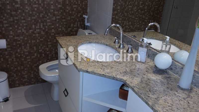 Conheça suite do imóvel - Apartamento Botafogo 3 Quartos Garagem - LAAP32228 - 13 suite - Apartamento Botafogo 3 Quartos Garagem - LAAP32228 - 13