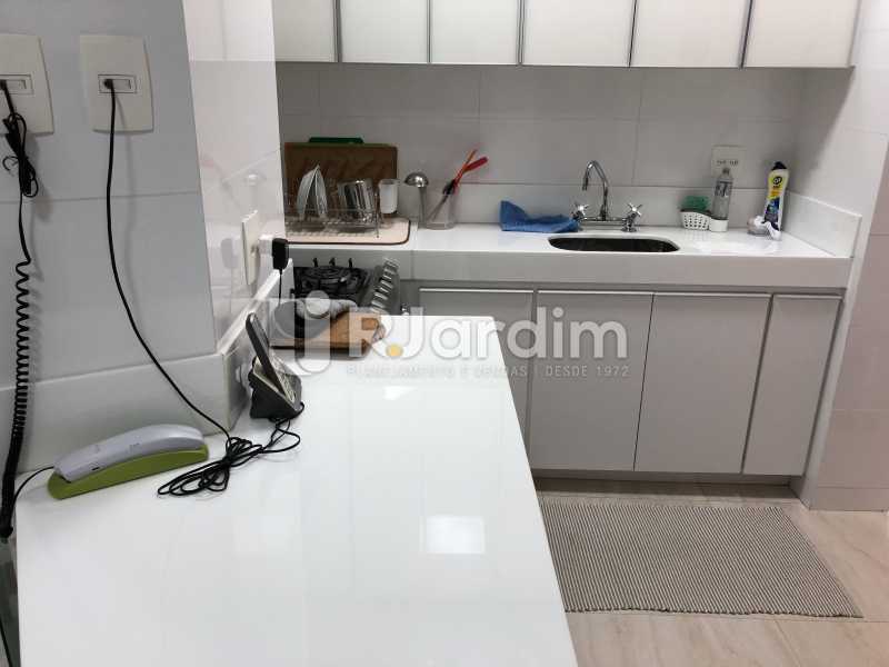 Conheça Cozinha do imóvel - Apartamento À Venda - Copacabana - Rio de Janeiro - RJ - LAAP21610 - 23 Cozinha - Apartamento À Venda - Copacabana - Rio de Janeiro - RJ - LAAP21610 - 23