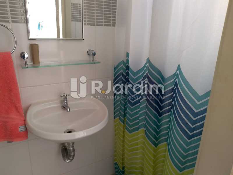 Conheça banheiro / serviço do imóvel - Apartamento À Venda - Ipanema - Rio de Janeiro - RJ - LAAP32233 - 28 banheiro / serviço - Apartamento À Venda - Ipanema - Rio de Janeiro - RJ - LAAP32233 - 28