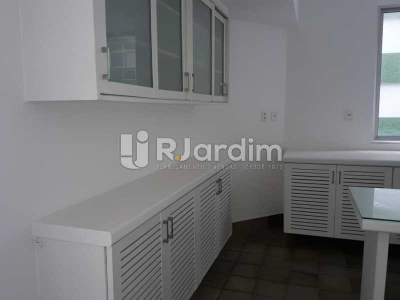 Conheça cozinha do imóvel - Apartamento Para Alugar - Ipanema - Rio de Janeiro - RJ - LAAP32235 - 28 cozinha - Apartamento Para Alugar - Ipanema - Rio de Janeiro - RJ - LAAP32235 - 28