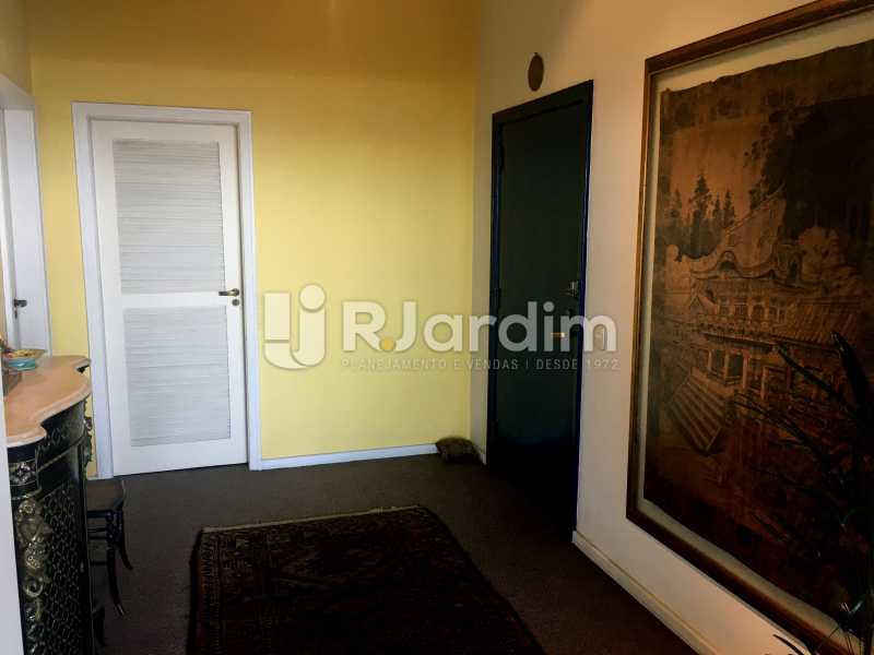 Conheça Hall Entrada do imóvel - Apartamento À Venda - Copacabana - Rio de Janeiro - RJ - LAAP32236 - 11 Hall Entrada - Apartamento À Venda - Copacabana - Rio de Janeiro - RJ - LAAP32236 - 11