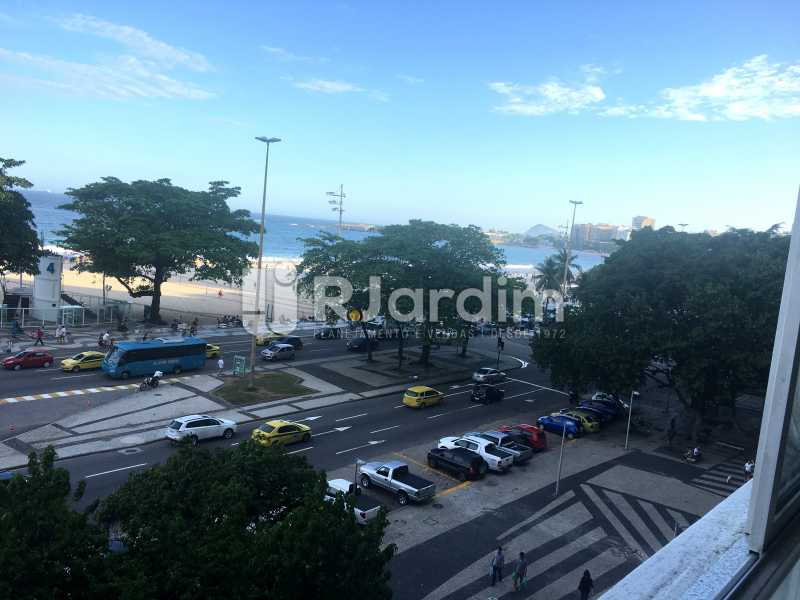 Conheça Vista Sala do imóvel - Apartamento À Venda - Copacabana - Rio de Janeiro - RJ - LAAP32236 - 1 Vista Sala - Apartamento À Venda - Copacabana - Rio de Janeiro - RJ - LAAP32236 - 1