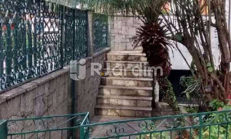 Conheça C ACESSO A CASA do imóvel - Casa Para Alugar - Jardim Botânico - Rio de Janeiro - RJ - LACA40051 - 5 C ACESSO A CASA - Casa Para Alugar - Jardim Botânico - Rio de Janeiro - RJ - LACA40051 - 5