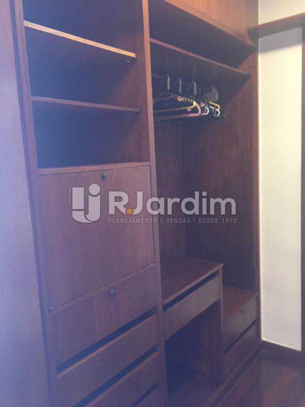 Conheça closet do imóvel - Apartamento Leblon 2 Quartos Aluguel Administração imóveis - LAAP21612 - 14 closet - Apartamento Leblon 2 Quartos Aluguel Administração imóveis - LAAP21612 - 14