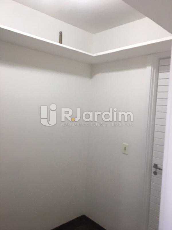 Conheça Depêndencia de empregada do imóvel - Apartamento Leblon 2 Quartos Aluguel Administração imóveis - LAAP21612 - 23 Depêndencia de empregada - Apartamento Leblon 2 Quartos Aluguel Administração imóveis - LAAP21612 - 23