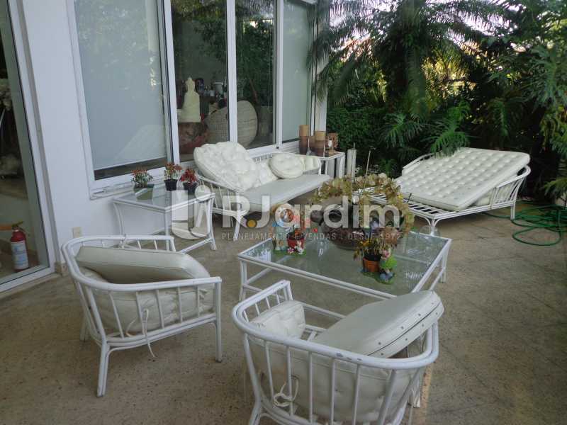 Conheça Varanda do imóvel - Casa em Condominio À Venda - Barra da Tijuca - Rio de Janeiro - RJ - LACN50012 - 5 Varanda - Casa em Condominio À Venda - Barra da Tijuca - Rio de Janeiro - RJ - LACN50012 - 5