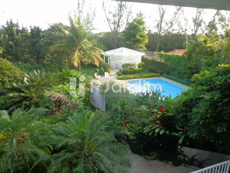 Conheça Vista suíte do imóvel - Casa em Condominio À Venda - Barra da Tijuca - Rio de Janeiro - RJ - LACN50012 - 19 Vista suíte - Casa em Condominio À Venda - Barra da Tijuca - Rio de Janeiro - RJ - LACN50012 - 19