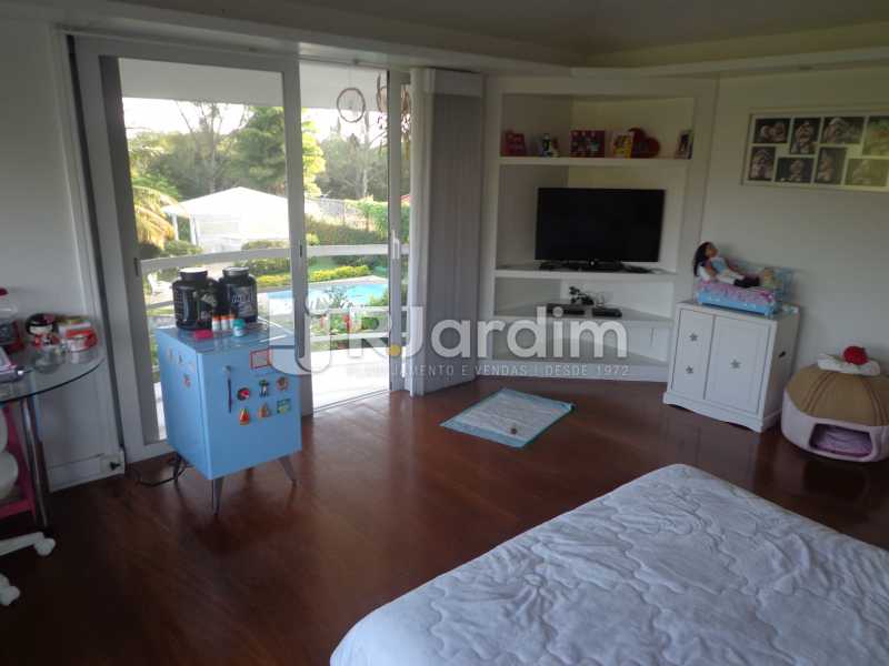 Conheça Suíte master do imóvel - Casa em Condominio À Venda - Barra da Tijuca - Rio de Janeiro - RJ - LACN50012 - 18 Suíte master - Casa em Condominio À Venda - Barra da Tijuca - Rio de Janeiro - RJ - LACN50012 - 18
