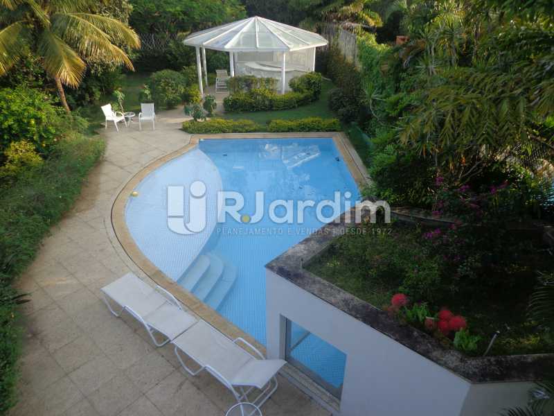 Conheça Vista Suíte do imóvel - Casa em Condominio À Venda - Barra da Tijuca - Rio de Janeiro - RJ - LACN50012 - 21 Vista Suíte - Casa em Condominio À Venda - Barra da Tijuca - Rio de Janeiro - RJ - LACN50012 - 21