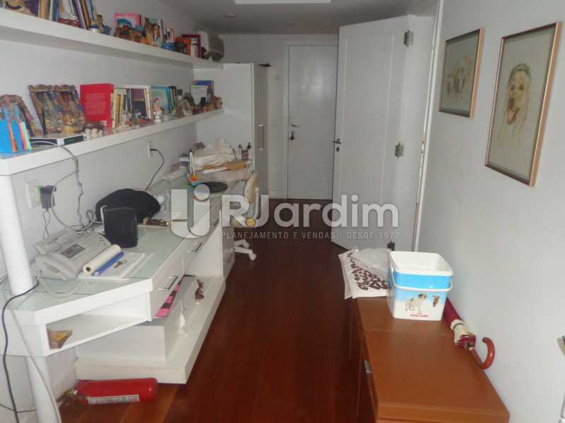 Conheça Quarto 2 do imóvel - Casa em Condominio À Venda - Barra da Tijuca - Rio de Janeiro - RJ - LACN50012 - 29 Quarto 2 - Casa em Condominio À Venda - Barra da Tijuca - Rio de Janeiro - RJ - LACN50012 - 29