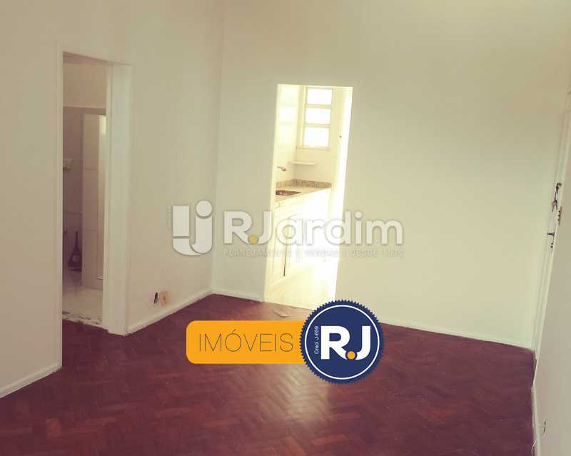 Conheça 4 SALA do imóvel - Apartamento À Venda - Copacabana - Rio de Janeiro - RJ - LAAP21614 - 5 4 SALA - Apartamento À Venda - Copacabana - Rio de Janeiro - RJ - LAAP21614 - 5