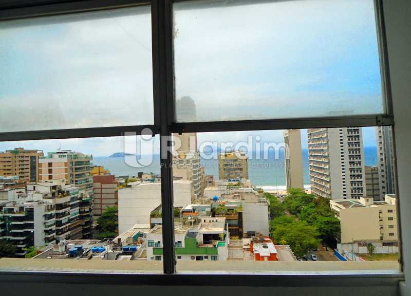 Conheça vista sala do imóvel - Apartamento À Venda - Leblon - Rio de Janeiro - RJ - LAAP10399 - 4 vista sala - Apartamento À Venda - Leblon - Rio de Janeiro - RJ - LAAP10399 - 4