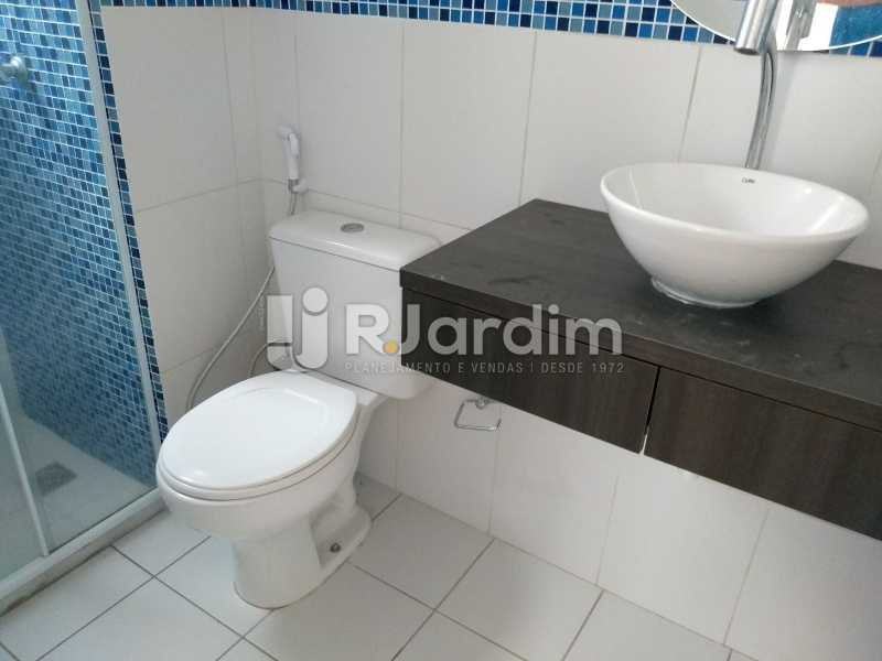 Conheça banheiro / suíte do imóvel - Apartamento Botafogo 3 Quartos - LAAP32240 - 15 banheiro / suíte - Apartamento Botafogo 3 Quartos - LAAP32240 - 15