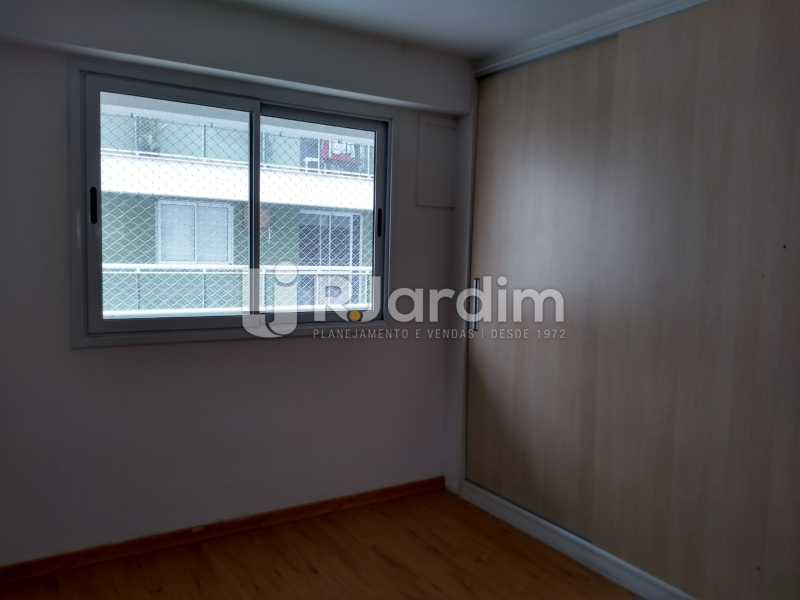 Conheça quarto 1 / suíte do imóvel - Apartamento Botafogo 3 Quartos - LAAP32240 - 10 quarto 1 / suíte - Apartamento Botafogo 3 Quartos - LAAP32240 - 10