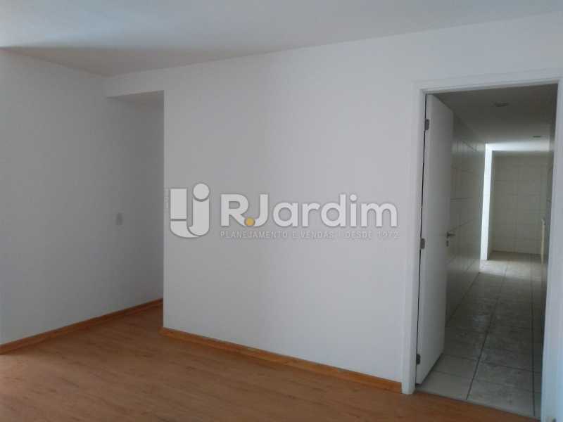 Conheça sala / cozinha do imóvel - Apartamento Botafogo 3 Quartos - LAAP32240 - 9 sala / cozinha - Apartamento Botafogo 3 Quartos - LAAP32240 - 9