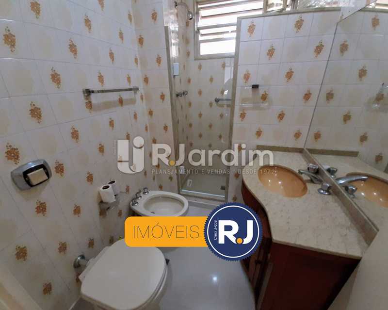 Conheça BANHEIRO SOCIAL do imóvel - Apartamento À Venda - Ipanema - Rio de Janeiro - RJ - LAAP10400 - 13 BANHEIRO SOCIAL - Apartamento À Venda - Ipanema - Rio de Janeiro - RJ - LAAP10400 - 13