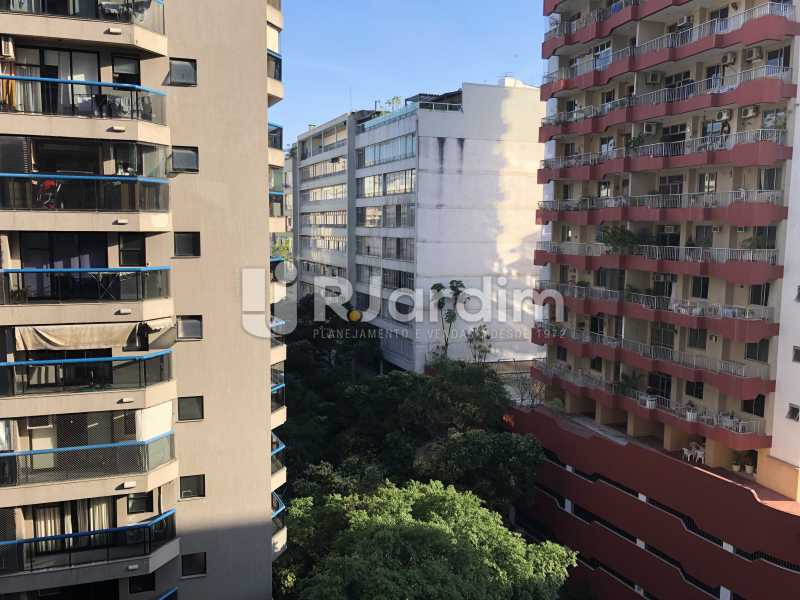 Conheça Vista varanda do imóvel - Apartamento À Venda - Copacabana - Rio de Janeiro - RJ - LAAP32246 - 8 Vista varanda - Apartamento À Venda - Copacabana - Rio de Janeiro - RJ - LAAP32246 - 8