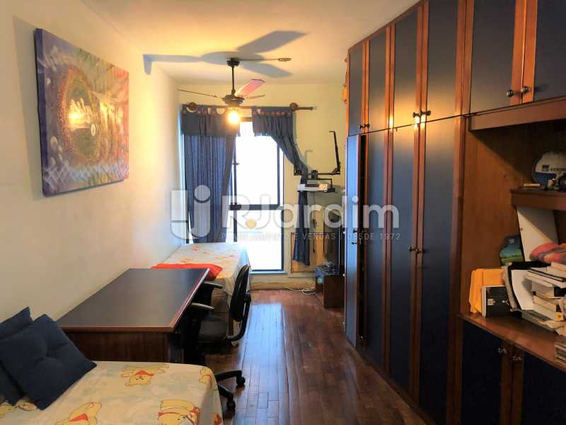 Conheça Quarto do imóvel - Apartamento À Venda - Copacabana - Rio de Janeiro - RJ - LAAP32246 - 15 Quarto - Apartamento À Venda - Copacabana - Rio de Janeiro - RJ - LAAP32246 - 15