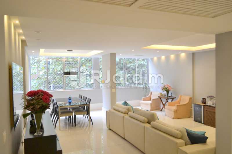 Conheça SALA do imóvel - Apartamento Rua General Venâncio Flores,Leblon, Zona Sul,Rio de Janeiro, RJ Para Alugar, 2 Quartos, 134m² - LAAP21617 - 6 SALA - Apartamento Rua General Venâncio Flores,Leblon, Zona Sul,Rio de Janeiro, RJ Para Alugar, 2 Quartos, 134m² - LAAP21617 - 6