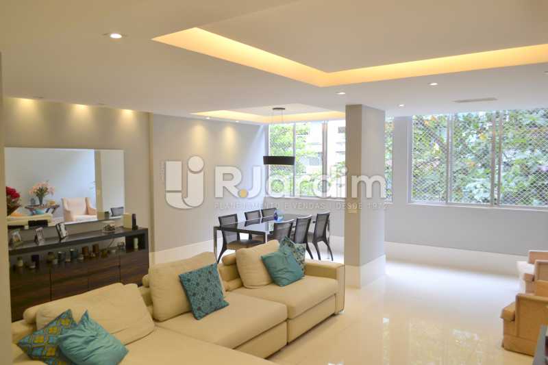 Conheça SALA do imóvel - Apartamento Rua General Venâncio Flores,Leblon, Zona Sul,Rio de Janeiro, RJ Para Alugar, 2 Quartos, 134m² - LAAP21617 - 7 SALA - Apartamento Rua General Venâncio Flores,Leblon, Zona Sul,Rio de Janeiro, RJ Para Alugar, 2 Quartos, 134m² - LAAP21617 - 7