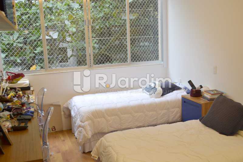 Conheça QUARTO do imóvel - Apartamento Rua General Venâncio Flores,Leblon, Zona Sul,Rio de Janeiro, RJ Para Alugar, 2 Quartos, 134m² - LAAP21617 - 13 QUARTO - Apartamento Rua General Venâncio Flores,Leblon, Zona Sul,Rio de Janeiro, RJ Para Alugar, 2 Quartos, 134m² - LAAP21617 - 13