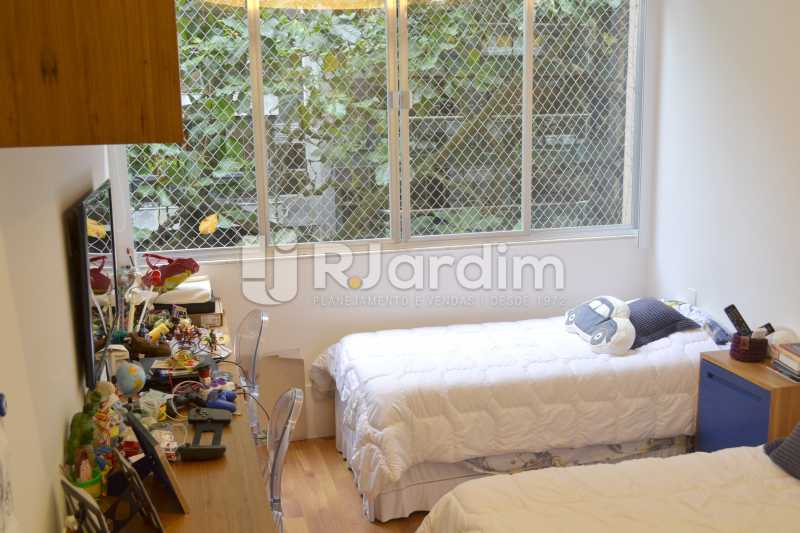 Conheça QUARTO do imóvel - Apartamento Rua General Venâncio Flores,Leblon, Zona Sul,Rio de Janeiro, RJ Para Alugar, 2 Quartos, 134m² - LAAP21617 - 17 QUARTO - Apartamento Rua General Venâncio Flores,Leblon, Zona Sul,Rio de Janeiro, RJ Para Alugar, 2 Quartos, 134m² - LAAP21617 - 17