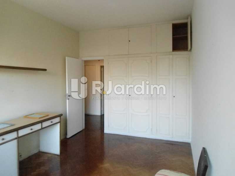 Conheça quarto 3 do imóvel - Compra Venda Avaliação Imóveis Apartamento Copacabana 4 Quartos - LAAP40824 - 15 quarto 3 - Compra Venda Avaliação Imóveis Apartamento Copacabana 4 Quartos - LAAP40824 - 15