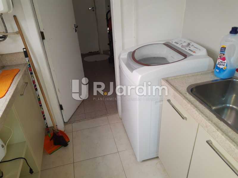 Conheça ÁREA DE SERVIÇO do imóvel - Apartamento Barra da Tijuca 4 Quartos - LAAP40826 - 29 ÁREA DE SERVIÇO - Apartamento Barra da Tijuca 4 Quartos - LAAP40826 - 29