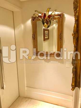 Conheça hall do imóvel - Apartamento Leblon 4 Quartos - LAAP40827 - 9 hall - Apartamento Leblon 4 Quartos - LAAP40827 - 9