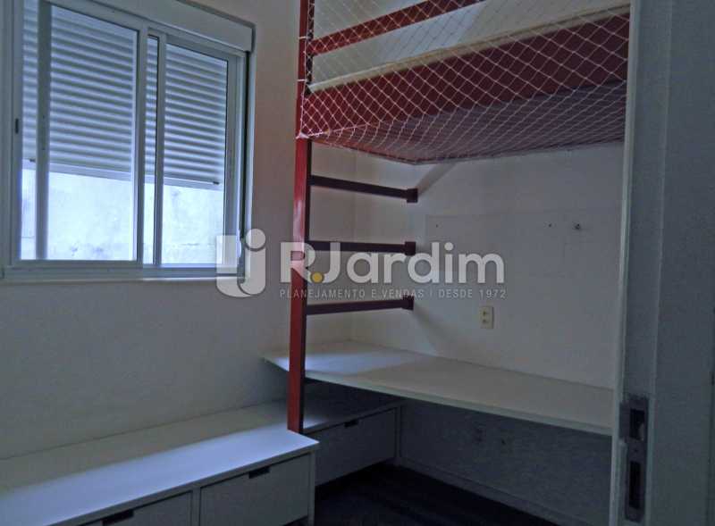 Conheça quarto do imóvel - Casa Triplex Residencial Botafogo 5 Quartos Garagem Compra Venda Avaliação Imóveis - LACV50002 - 18 quarto - Casa Triplex Residencial Botafogo 5 Quartos Garagem Compra Venda Avaliação Imóveis - LACV50002 - 18